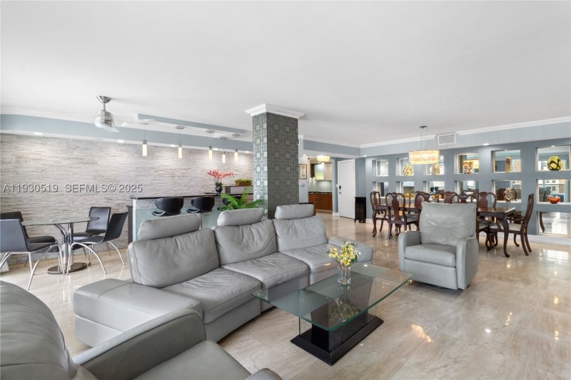 Condo for sale at La Mer Estates TS106