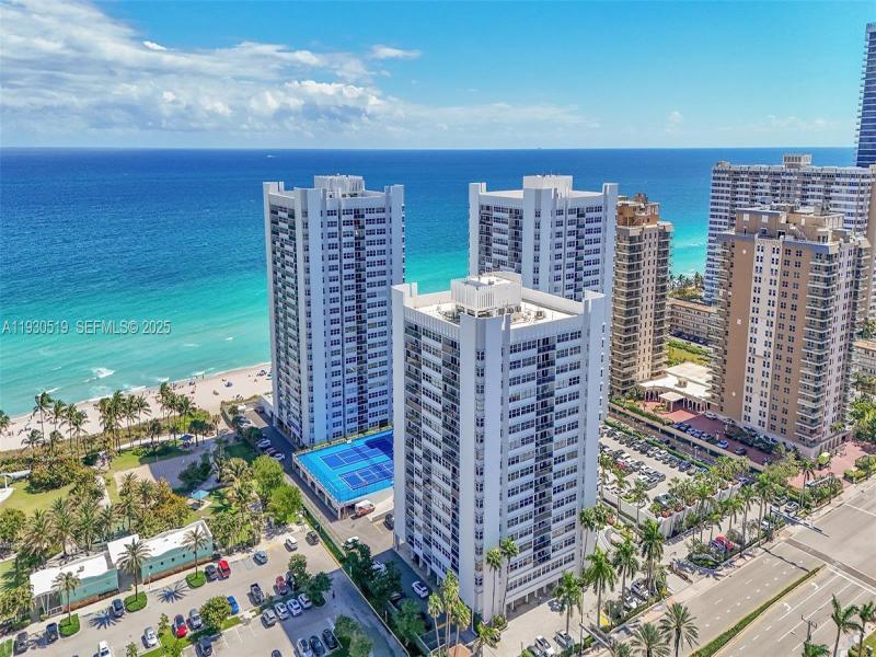 Condo for sale at La Mer Estates TS106