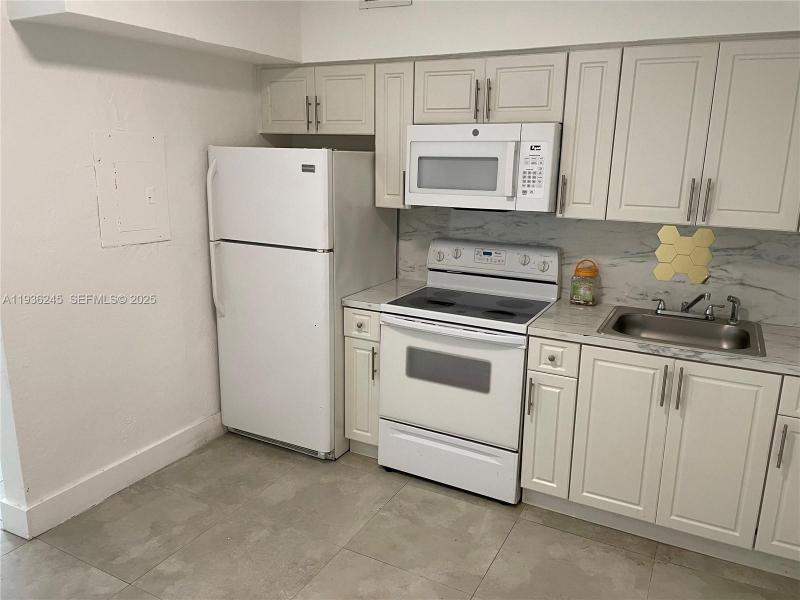 Property photo # 2