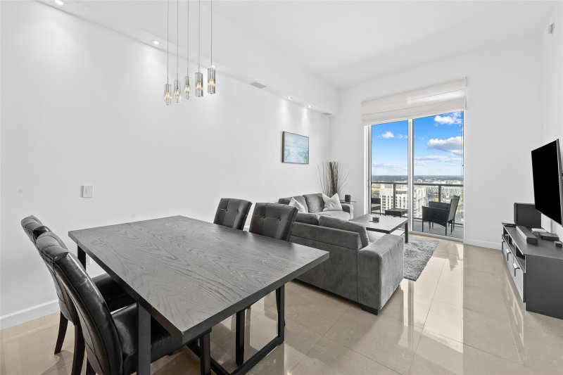 Condo for sale at Latitude On The River 4403