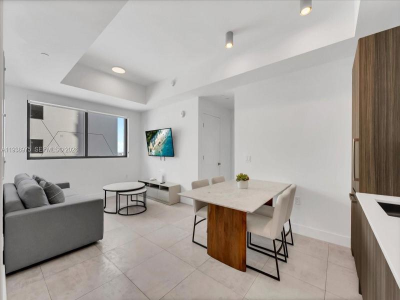 Condo for sale at Smart Brickell Residences 1603