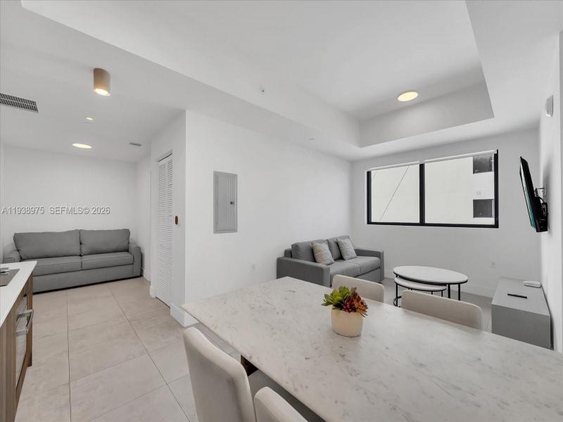 Condo for sale at Smart Brickell Residences 1603