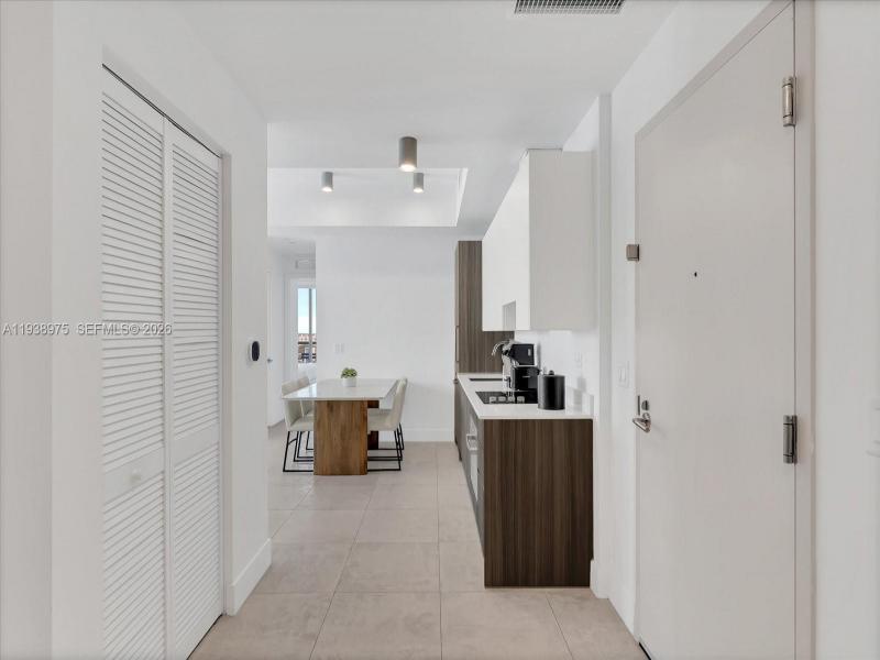 Condo for sale at Smart Brickell Residences 1603