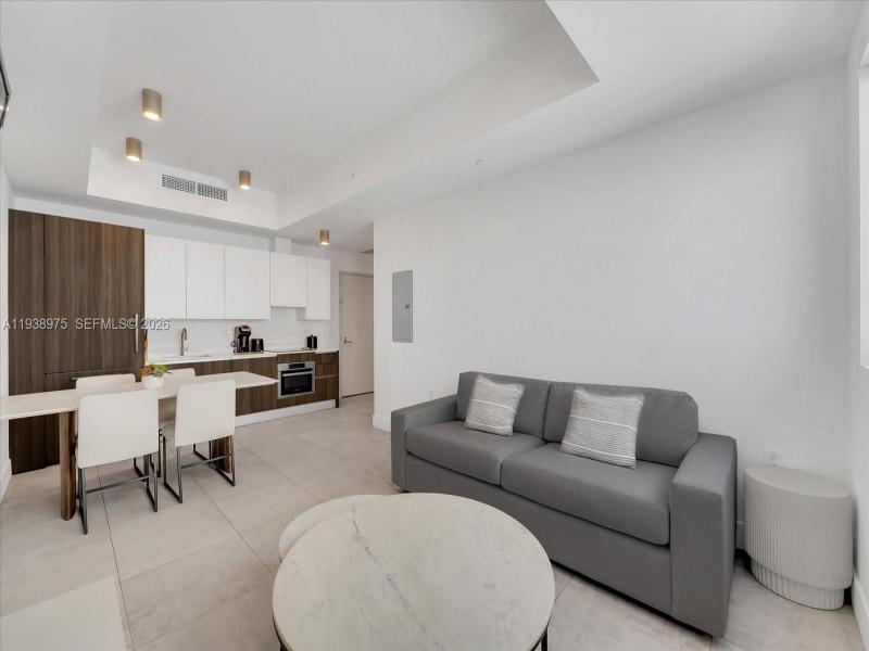 Condo for sale at Smart Brickell Residences 1603