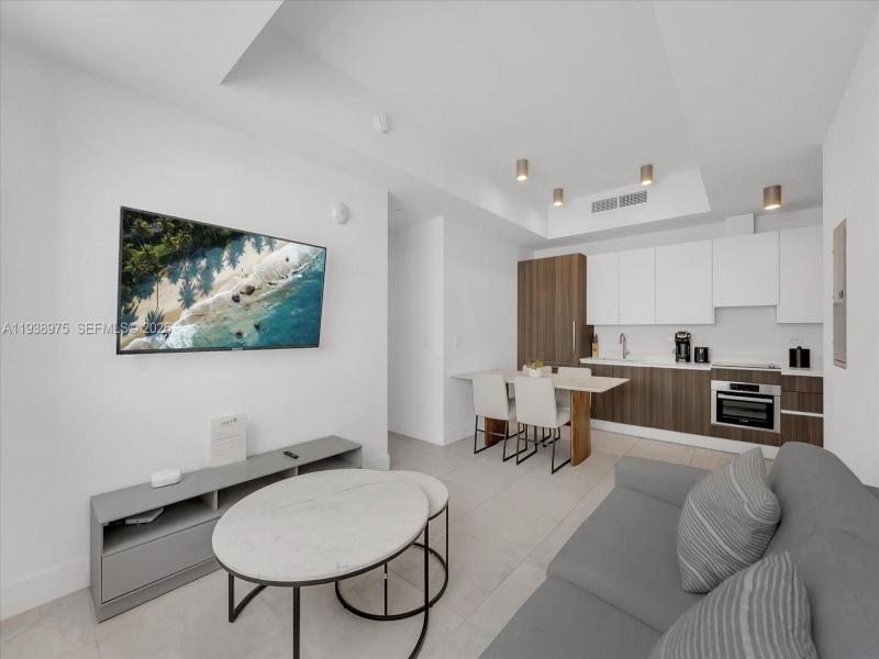 Condo for sale at Smart Brickell Residences 1603