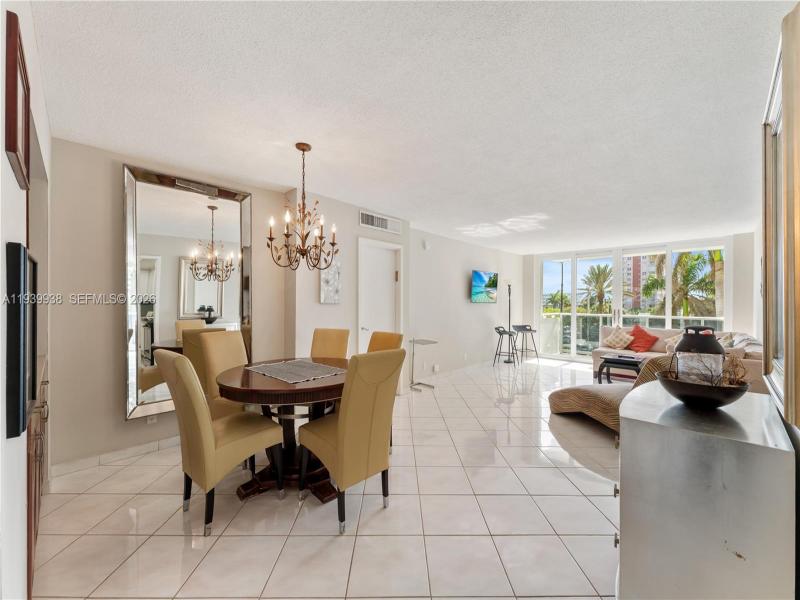Condo for sale at Parker Tower 212