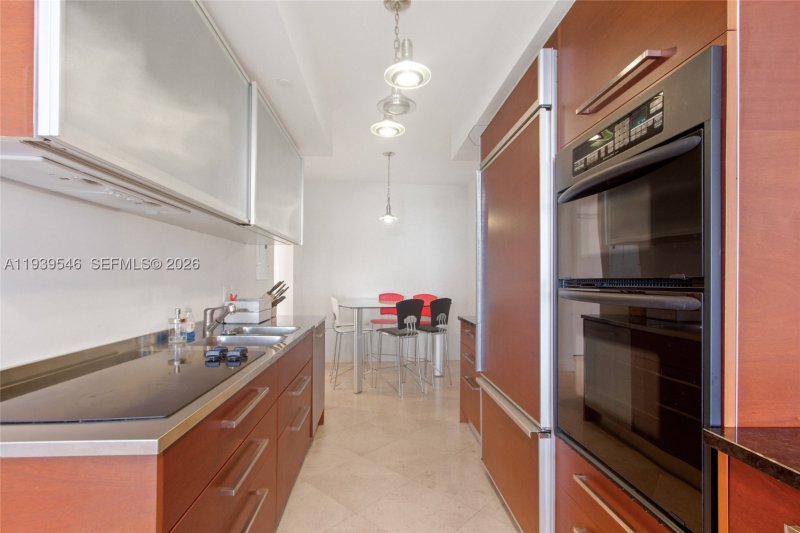 Comprar apartamento en Beach Club One 1608