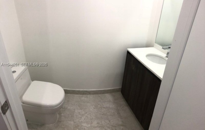 Apartment for rent at Aria on The Bay 3703