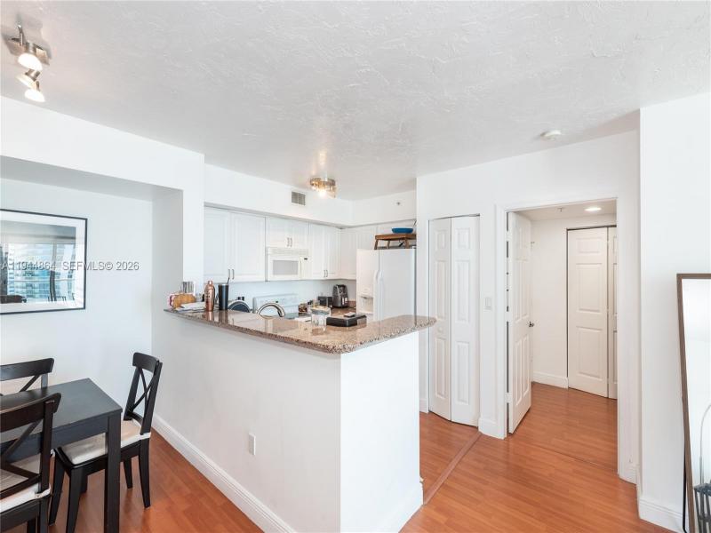 Property photo # 6