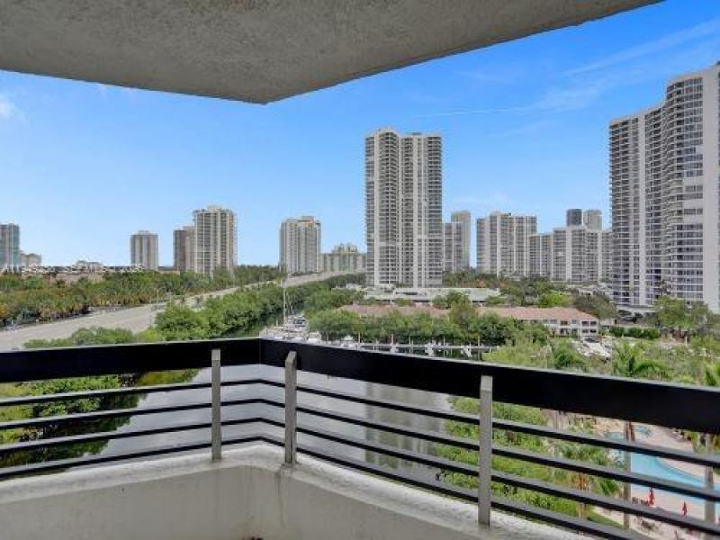 Property photo # 9