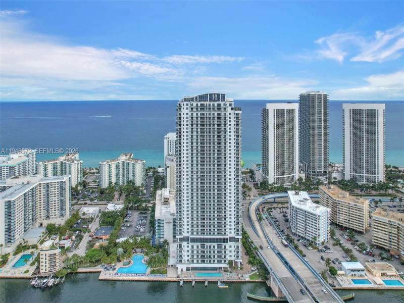 Condo for sale at Hyde Beach House R701
