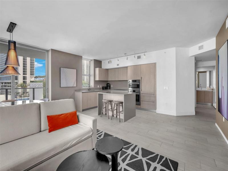 Condo for sale at Hyde Beach House R701