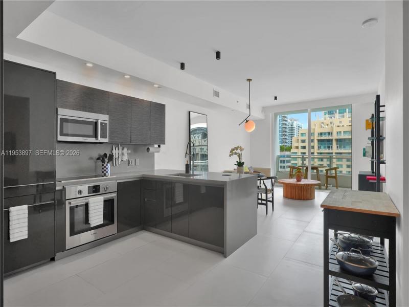 Property photo # 2