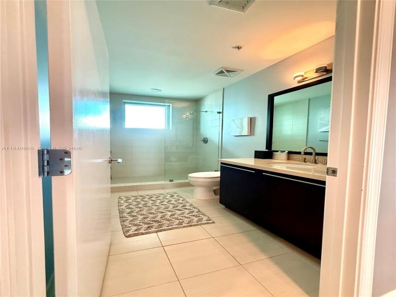 Comprar apartamento en Eloquence on the Bay 905
