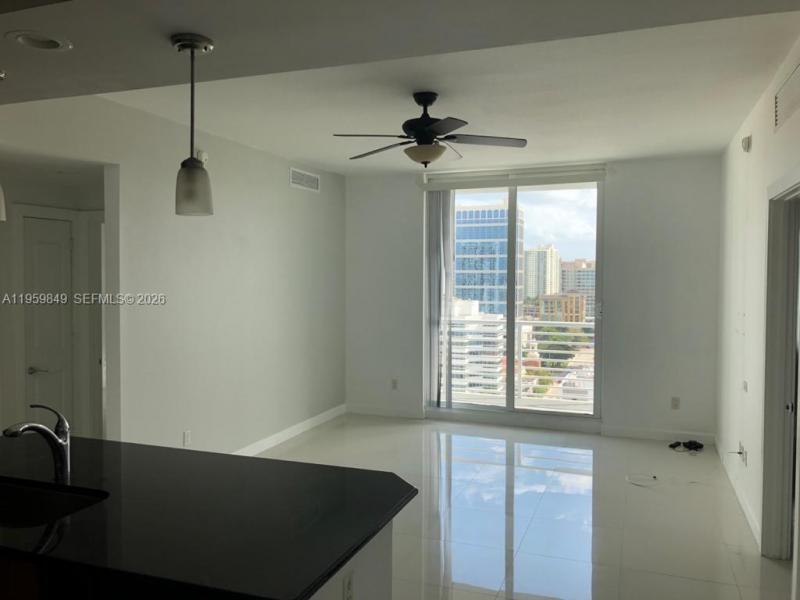 Strada 315 Apt #1905