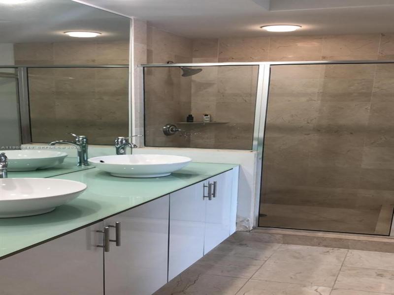 Alquiler de apartamento en Strada 315 1905