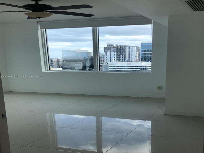 Alquiler de apartamento en Strada 315 1905