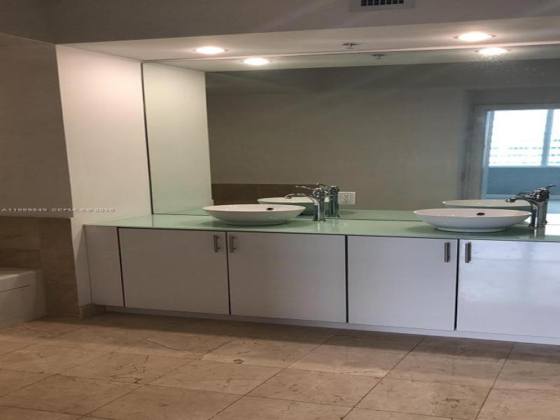 Alquiler de apartamento en Strada 315 1905
