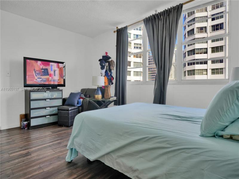 Property photo # 7
