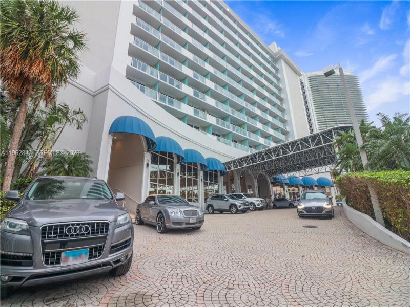 Comprar apartamento en Aventura Beach Club 439