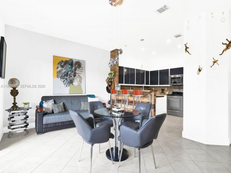 Property photo # 7