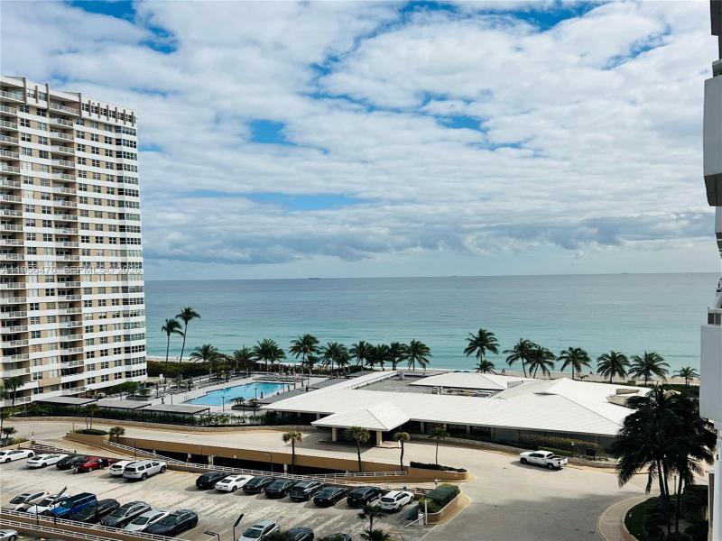 Comprar apartamento no The Hemispheres 9M