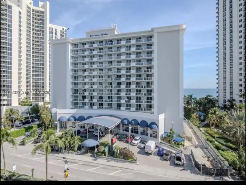 Condo for sale at Aventura Beach Club 436