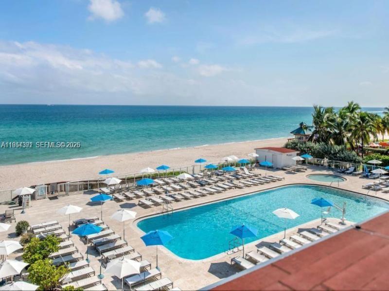 Condo for sale at Aventura Beach Club 436
