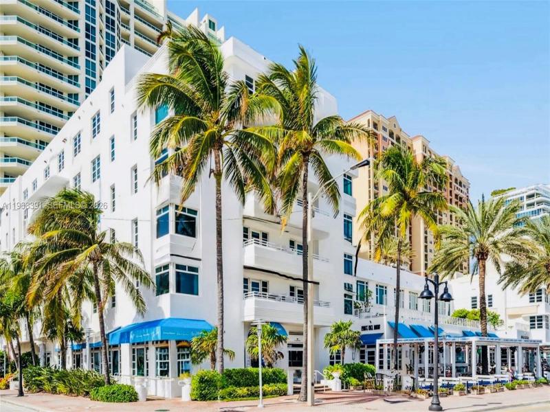 Las Olas Beach Club Apt #308