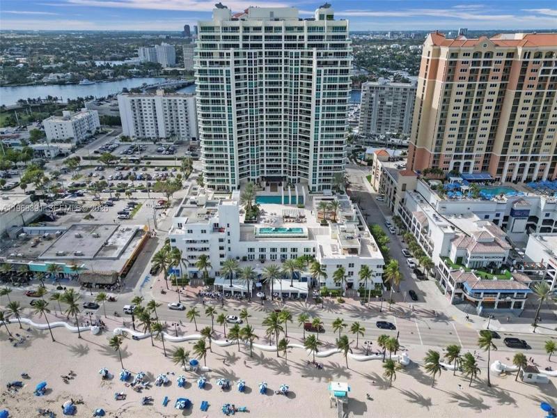 Condo for sale at Las Olas Beach Club 308