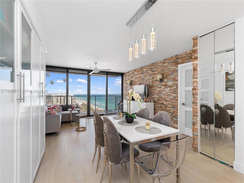Comprar apartamento no Grenoble at Quadomain 2804