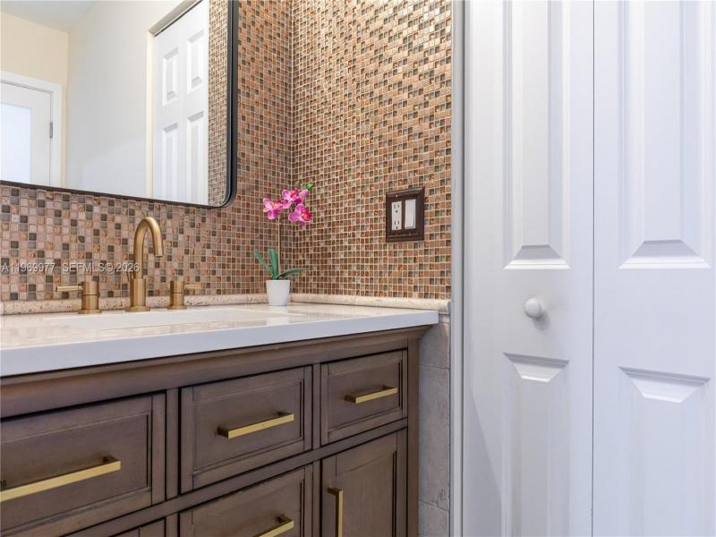 Comprar apartamento no Grenoble at Quadomain 2804