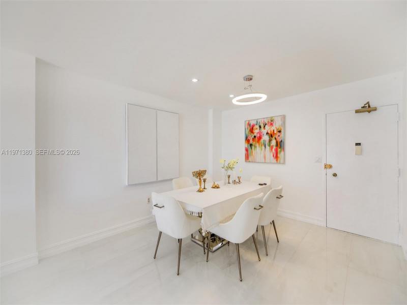 Comprar apartamento no The Hemispheres 8J