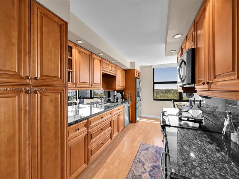 Condo for sale at The Corinthian 9H