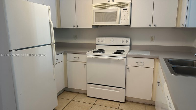 Vue at Brickell Apt #1012
