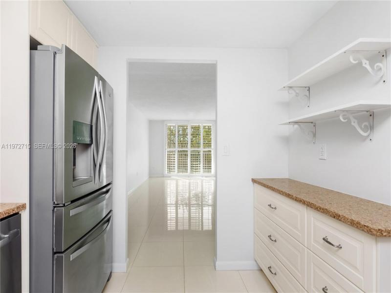 Comprar apartamento en Cape Florida Club 207