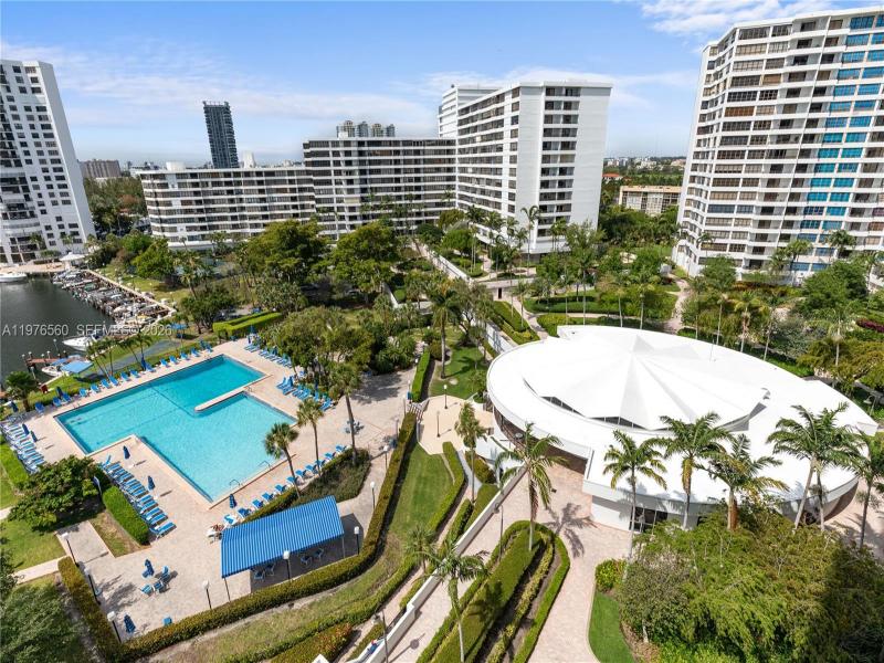 Condo for sale at Olympus Condo 1121