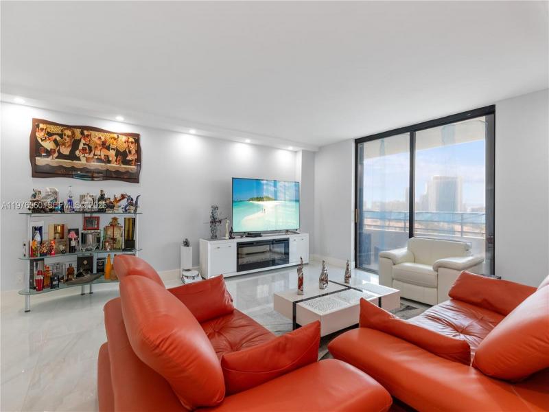 Condo for sale at Olympus Condo 1121