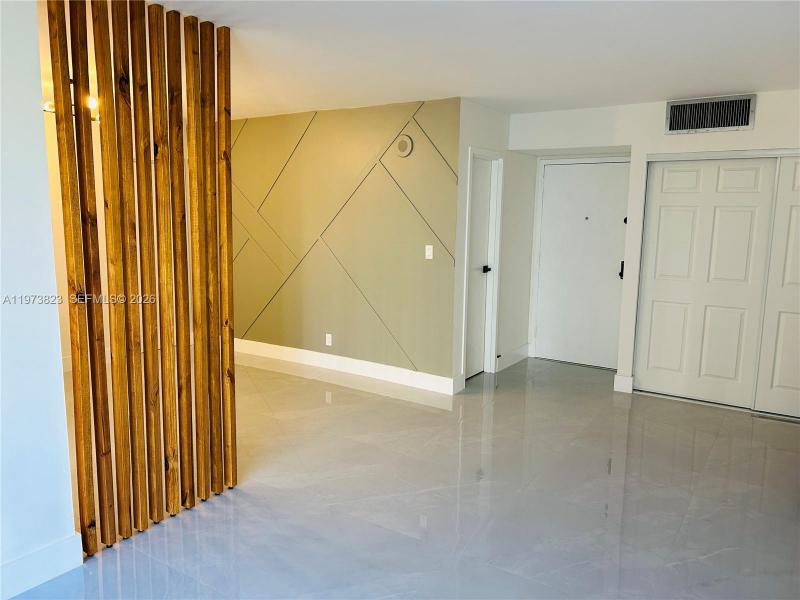 Comprar apartamento en Plaza of the Americas 427