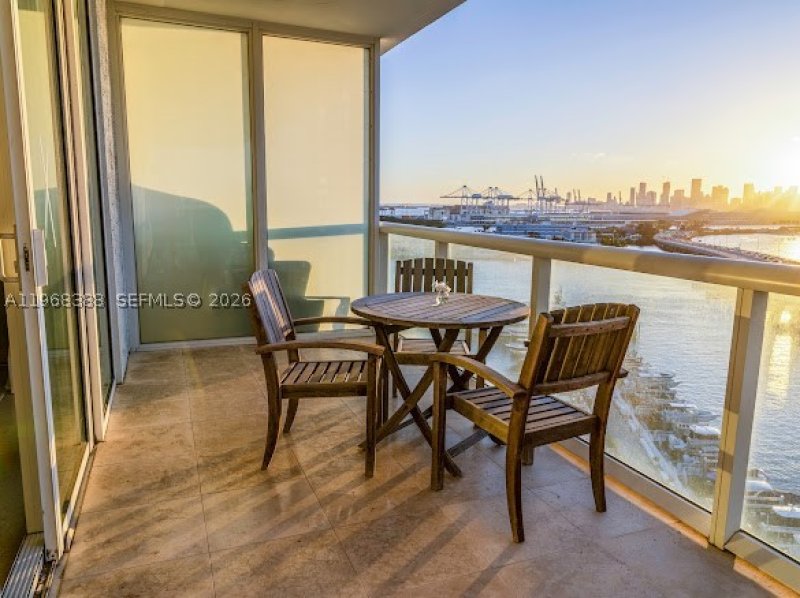Apartment for rent at Icon South Beach 1202