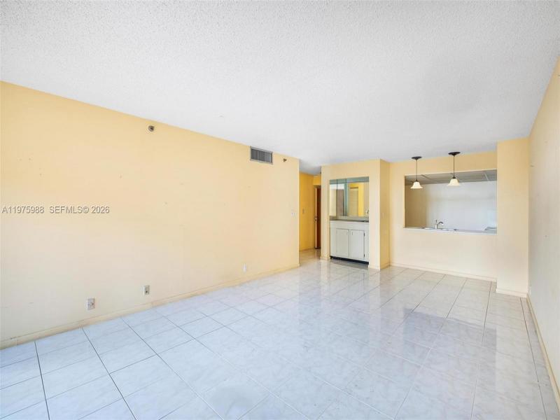 Comprar apartamento en Ocean Lane Plaza 310