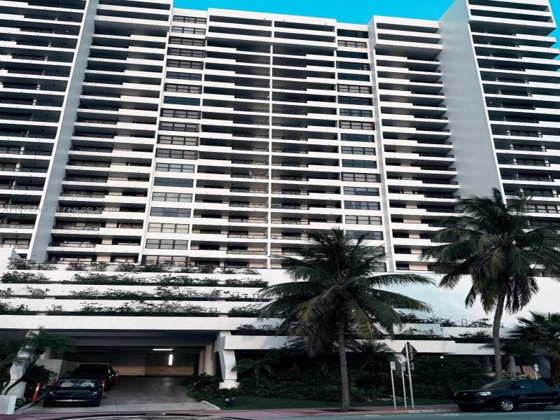 Club Atlantis Apt #506