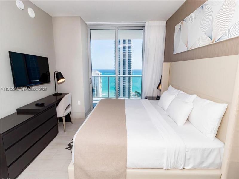 Condo for sale at Hyde Beach House R2005