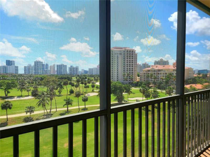 Coronado I Apt #705