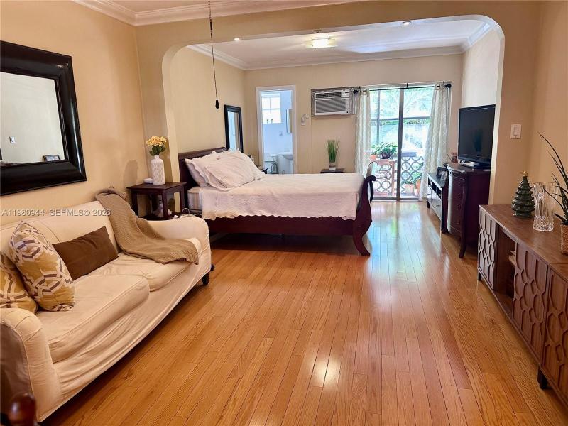 Property photo # 0