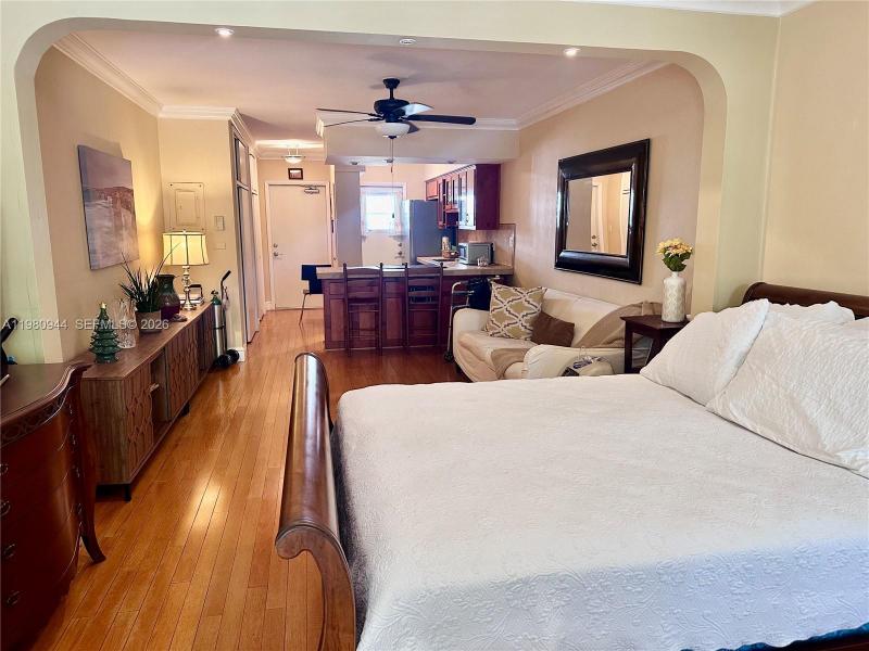 Property photo # 2
