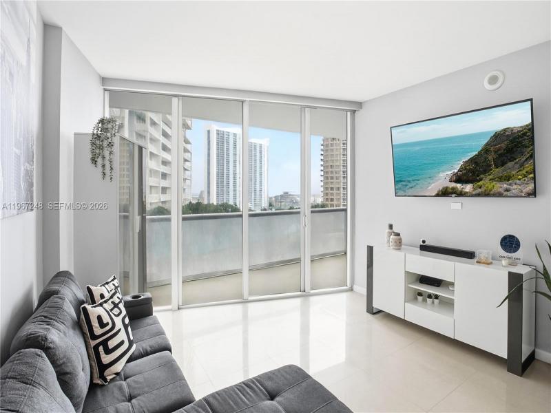 Property photo # 0
