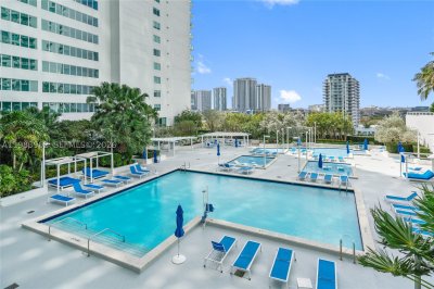 1800 Club Apt #1208