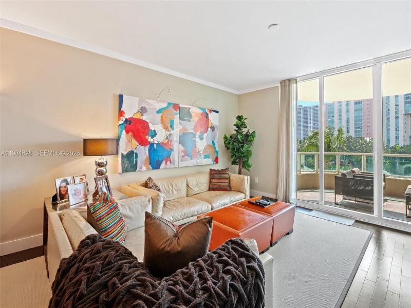 Property photo # 6