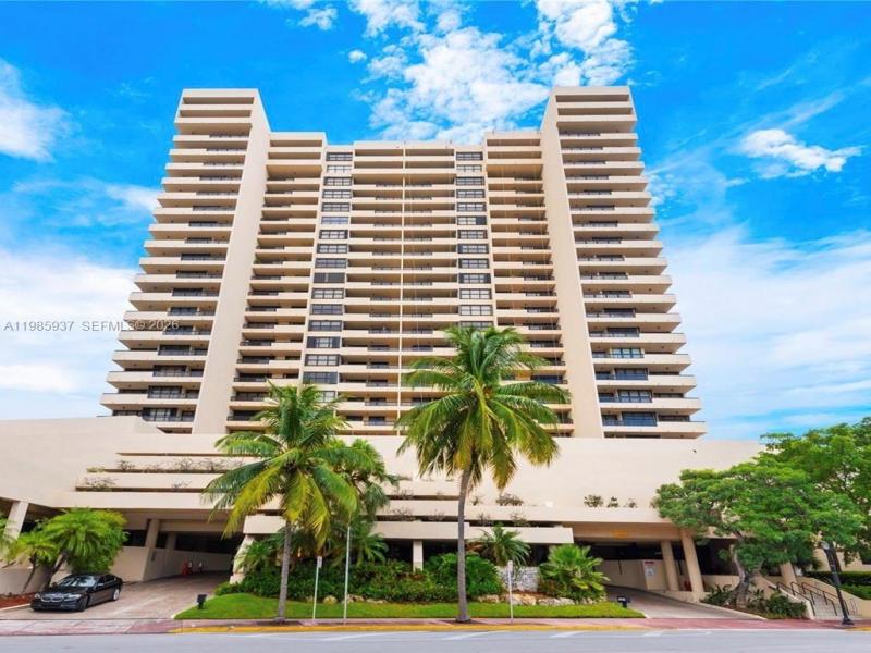 Club Atlantis Apt #2002